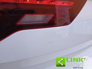 VOLKSWAGEN T-Roc usata, con Controllo automatico clima