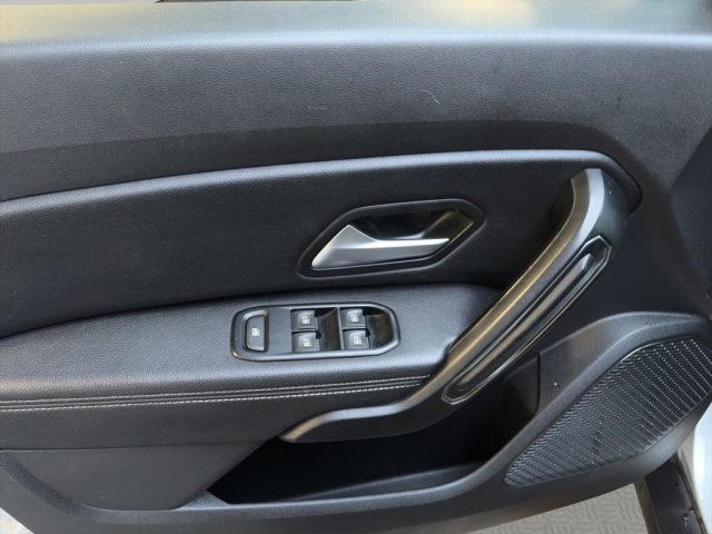 DACIA Duster usata, con Telecamera per parcheggio assistito