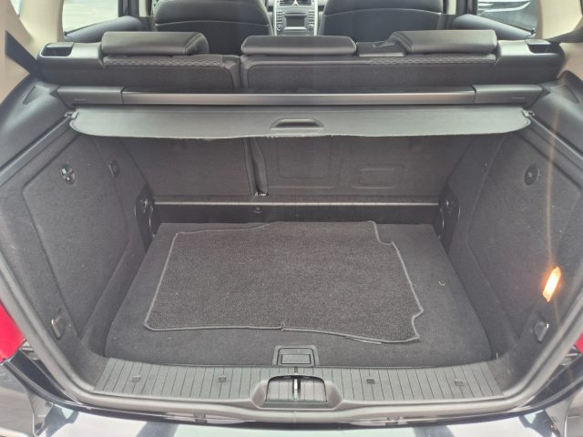 MERCEDES-BENZ A 160 usata, con Chiusura centralizzata