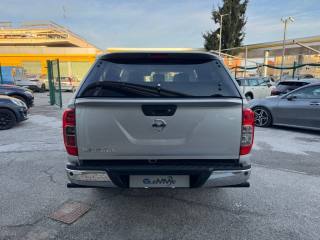 NISSAN Navara usata, con Autoradio