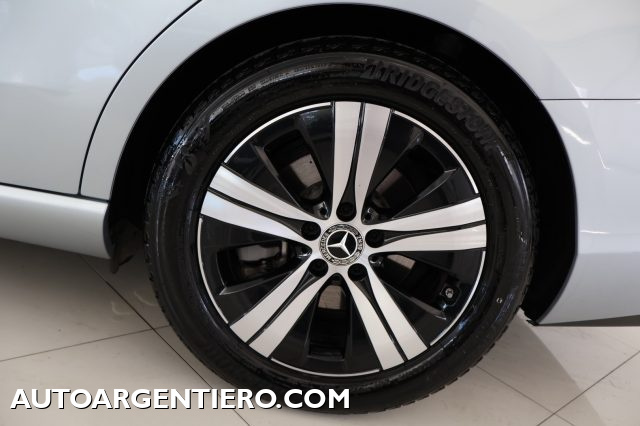 MERCEDES-BENZ C 200 usata, con Frenata d