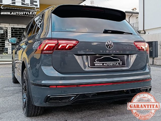 VOLKSWAGEN Tiguan usata, con Sensori di parcheggio posteriori