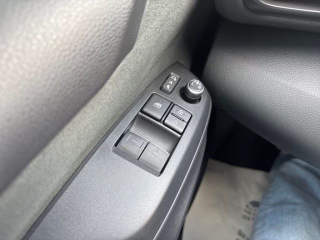 TOYOTA Yaris usata, con Immobilizzatore elettronico