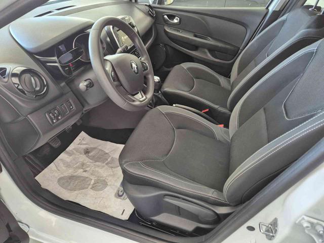 RENAULT Clio usata, con Specchietti laterali elettrici