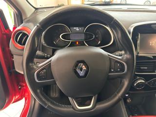 RENAULT Clio usata, con Park Distance Control