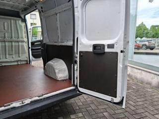 PEUGEOT Boxer usata 17