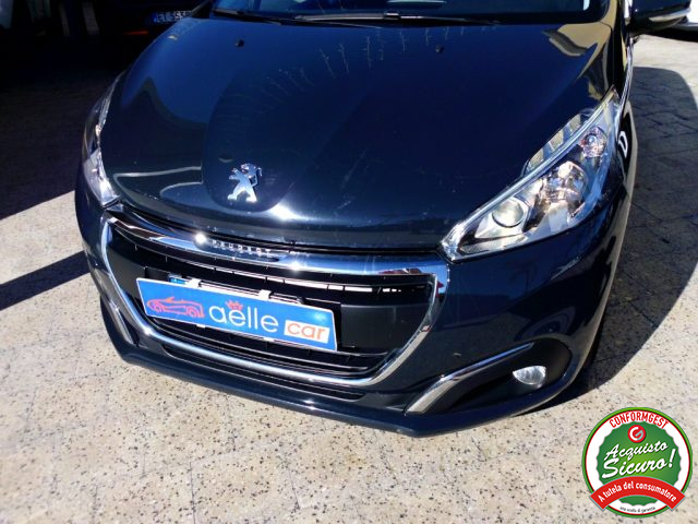 PEUGEOT 208 usata, con Luci diurne