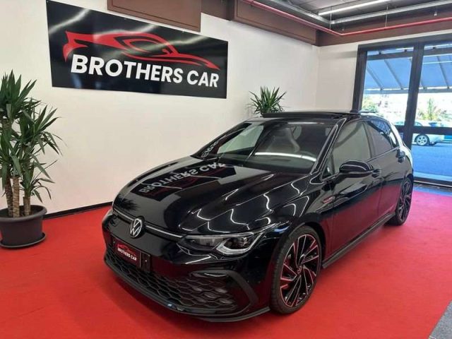 VOLKSWAGEN Golf GTI usata, con Interni in pelle