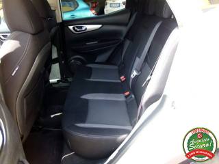 NISSAN Qashqai usata, con Controllo automatico clima