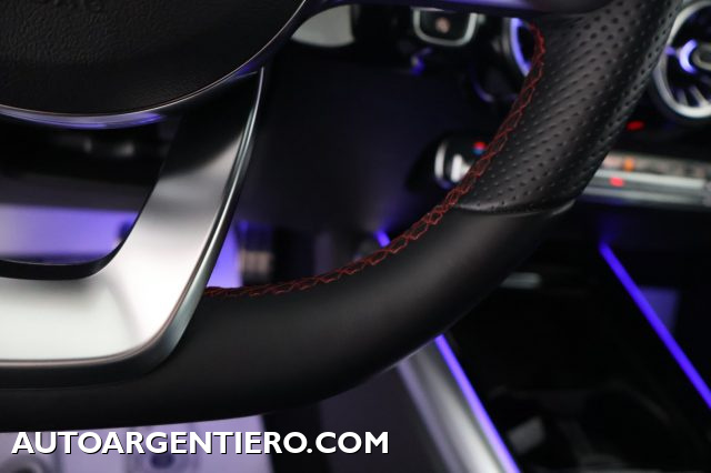 MERCEDES-BENZ GLA 220 usata, con Volante in pelle