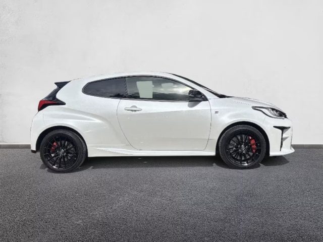 TOYOTA Yaris usata, con Airbag Passeggero