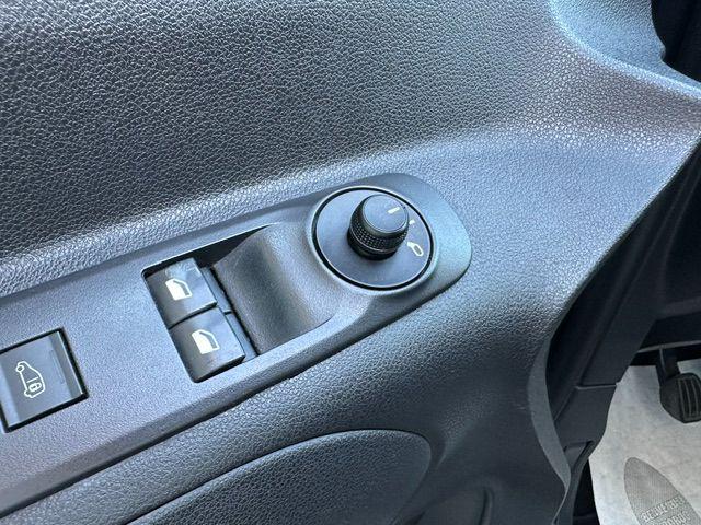 OPEL Combo usata, con Chiusura centralizzata telecomandata