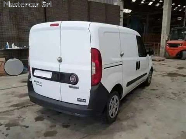 FIAT Doblo usata, con Airbag