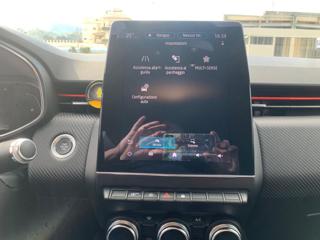 RENAULT Clio usata, con Telecamera per parcheggio assistito