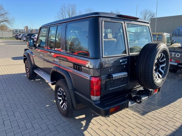 TOYOTA Land Cruiser usata, con Airbag Passeggero