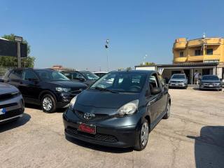 TOYOTA Aygo usata, con Antifurto
