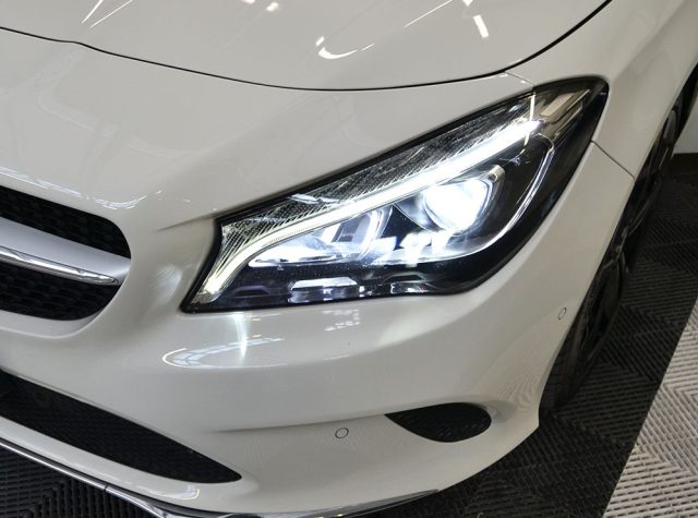 MERCEDES-BENZ CLA 180 usata, con Sedili riscaldati