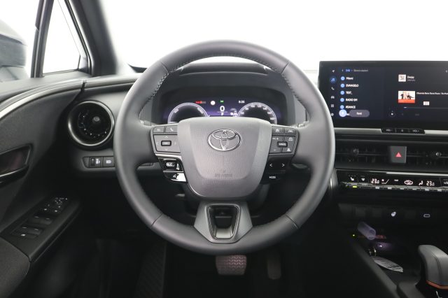 TOYOTA C-HR usata 11