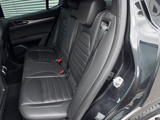 ALFA ROMEO Stelvio usata, con Volante in pelle