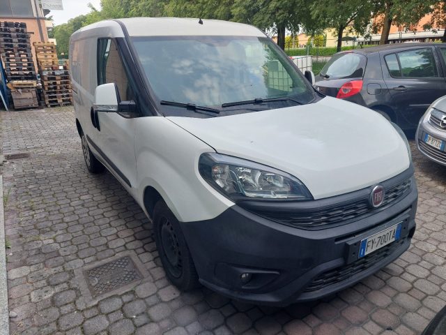 FIAT Doblo usata, con Airbag