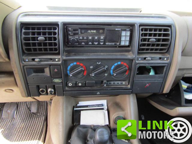 LAND ROVER Discovery usata 11