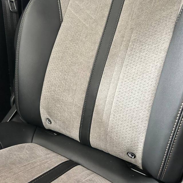 PEUGEOT 3008 usata, con Climatizzatore