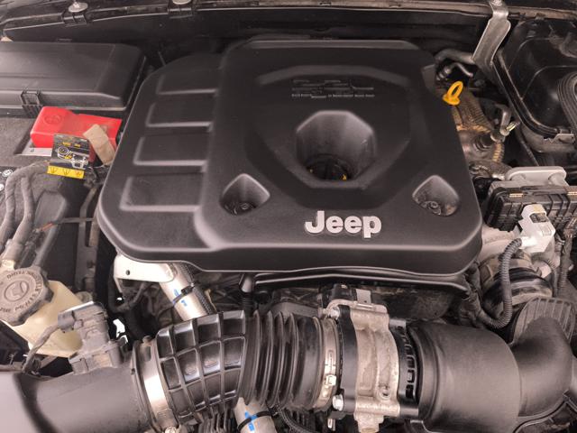 JEEP Wrangler usata, con Bluetooth