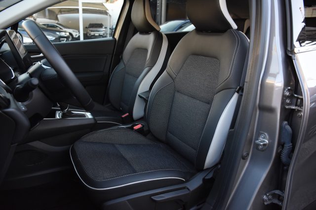 MITSUBISHI ASX usata, con Autoradio