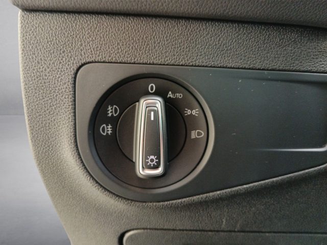 VOLKSWAGEN Tiguan usata, con Boardcomputer