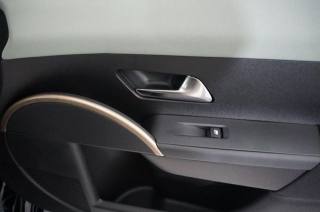 LANCIA Ypsilon usata 33