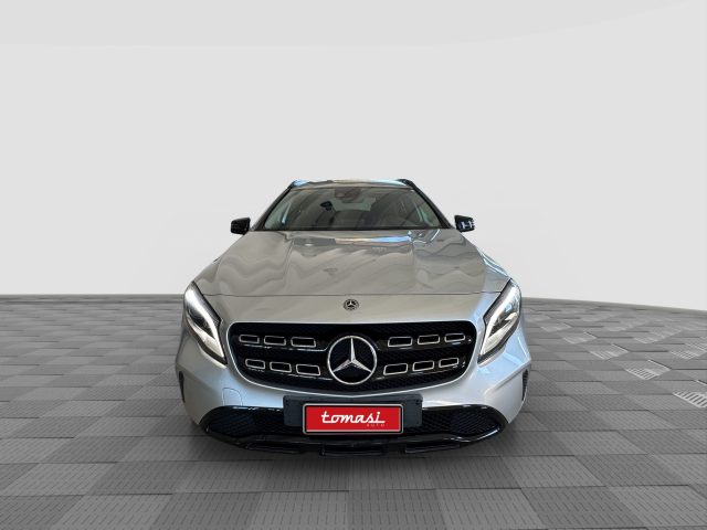 MERCEDES-BENZ CLA usata 3