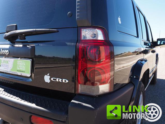 JEEP Commander usata 21