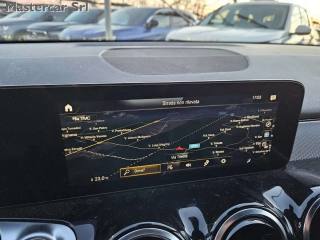 MERCEDES-BENZ GLB 200 usata, con Park Distance Control