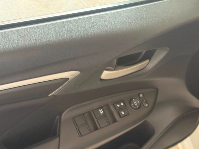 HONDA Jazz usata, con Autoradio