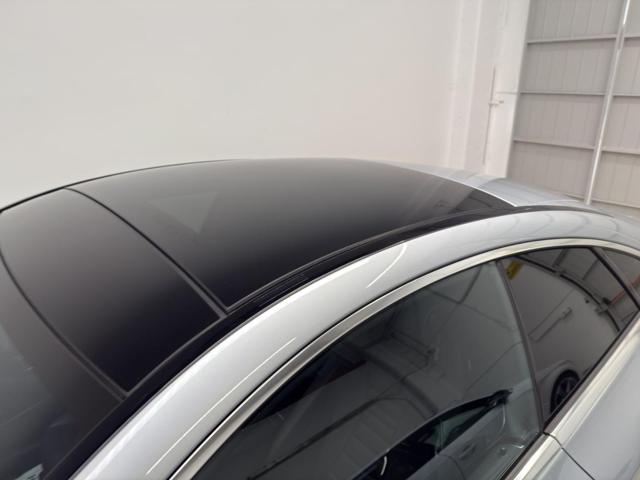 MERCEDES-BENZ E 300 usata, con Climatizzatore