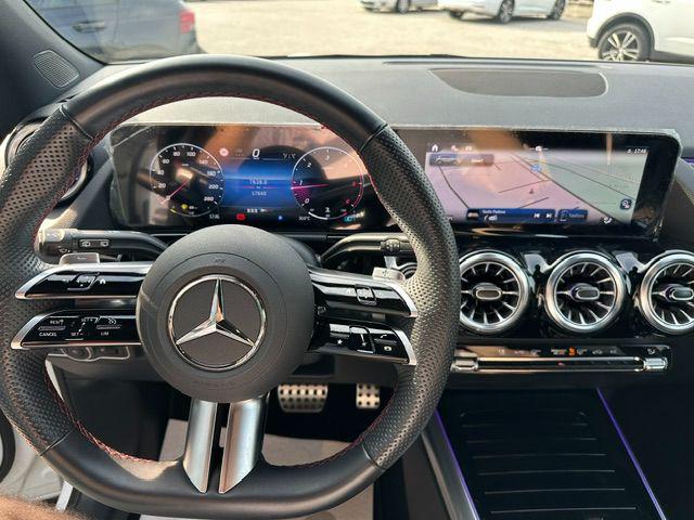 MERCEDES-BENZ GLA 180 usata, con Filtro antiparticolato