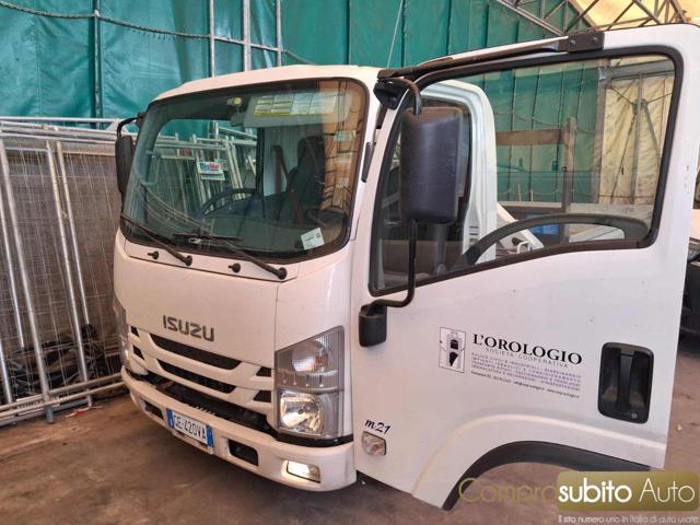 ISUZU M21 usata, con ABS