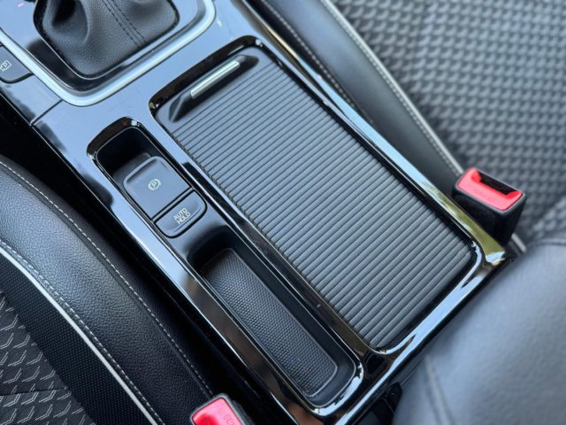 KIA Ceed usata, con Sistema di navigazione