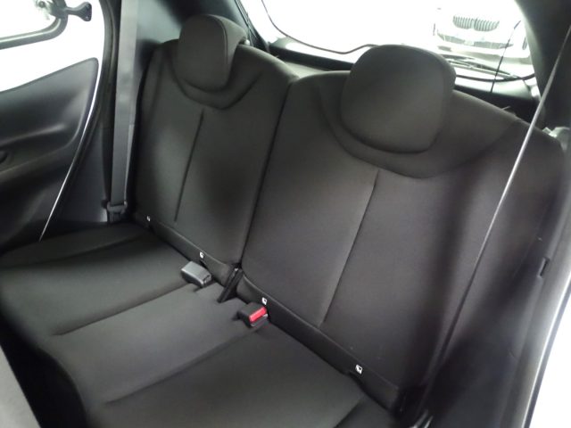 TOYOTA Aygo X usata, con USB
