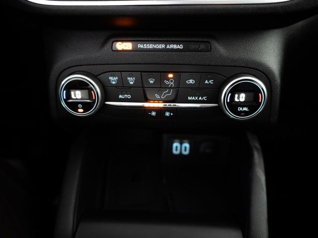 FORD Kuga usata, con Sedile posteriore sdoppiato