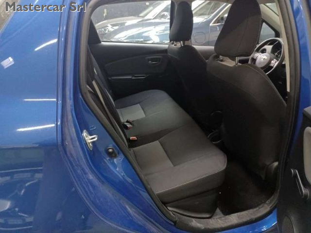 TOYOTA Yaris usata, con Chiusura centralizzata