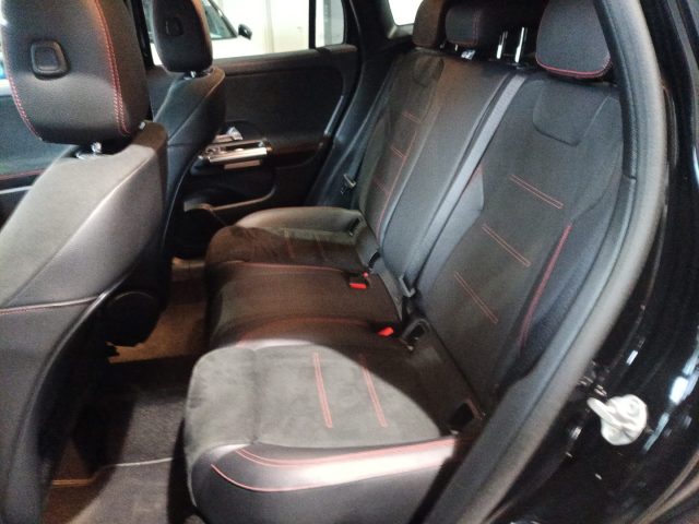 MERCEDES-BENZ GLA 200 usata, con Autoradio