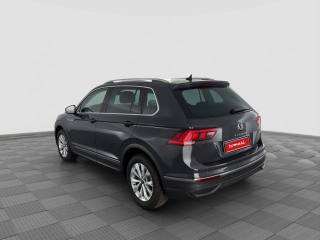 VOLKSWAGEN Tiguan usata 2