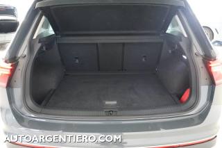 VOLKSWAGEN Tiguan usata, con Sensori di parcheggio posteriori