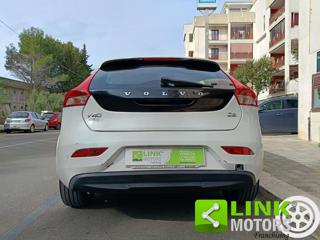 VOLVO V40 usata, con Filtro antiparticolato