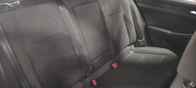 VOLKSWAGEN Golf usata, con Controllo trazione