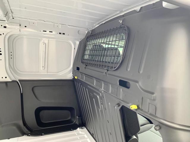 TOYOTA Proace City usata, con Sensori di parcheggio anteriori