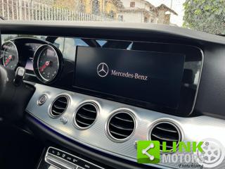 MERCEDES-BENZ E 200 usata, con Alzacristalli elettrici