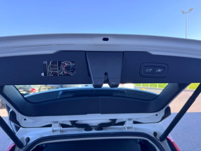 VOLVO V60 usata, con Touch screen