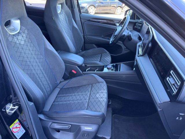 VOLKSWAGEN Tiguan usata, con Sensori di parcheggio posteriori